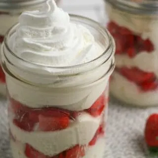Strawberry Cheesecake in a Jar
