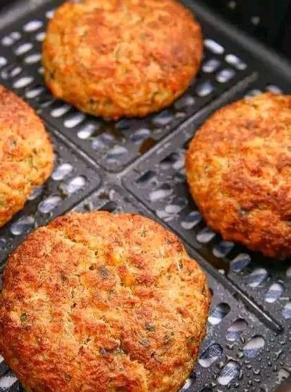 AIR FRYER SALMON PATTIES