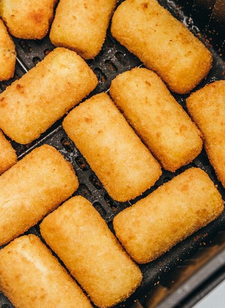 AIR FRYER POTATO CROQUETTES