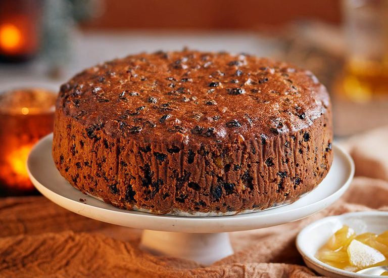 Air Fryer Christmas Cake