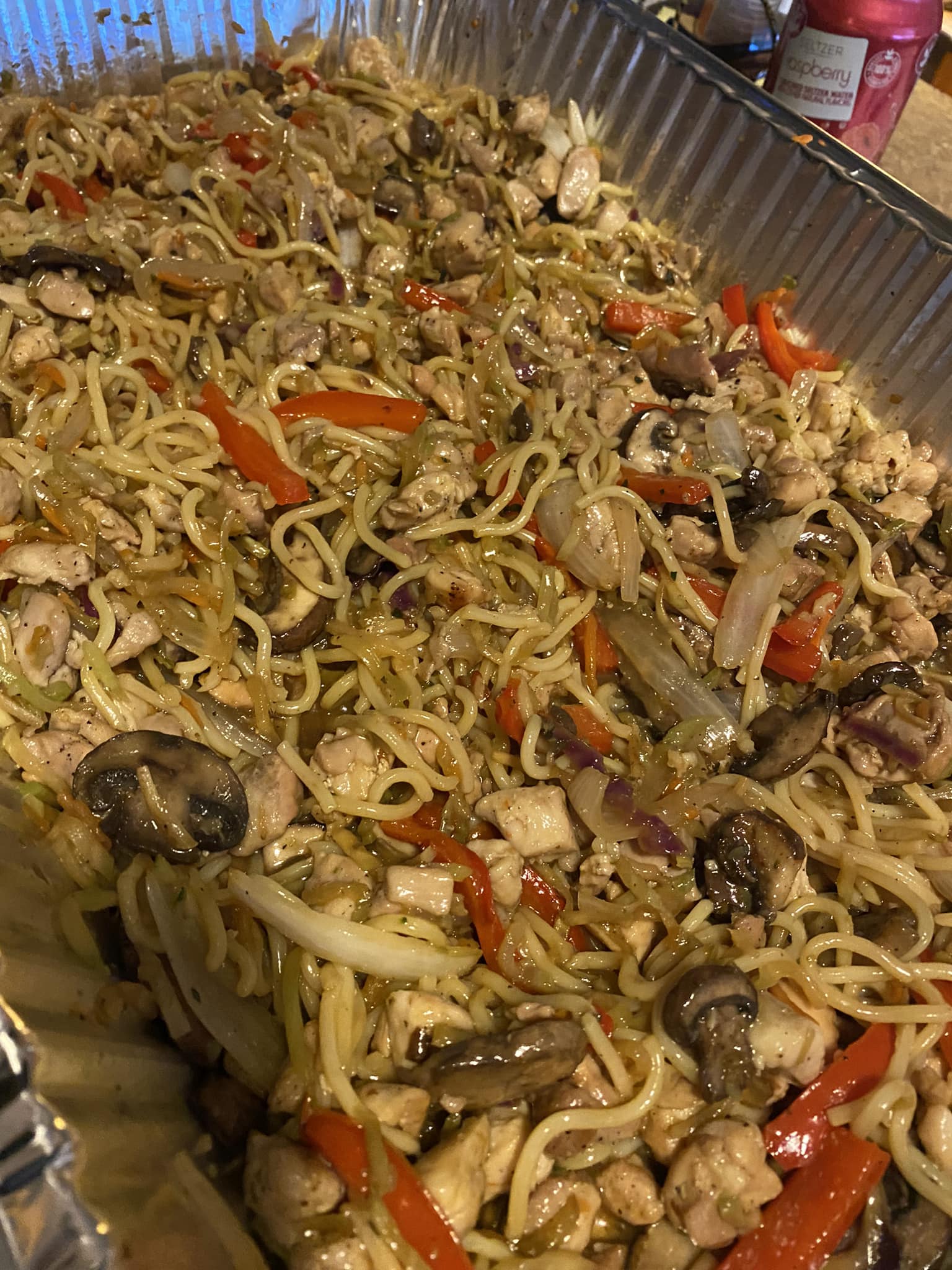 Chicken lo mein