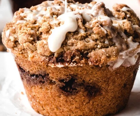 Air-Fryer-Cinnamon-streusel-muffins