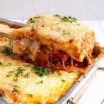 CREAMY GARLIC BUTTER PARMESAN CHICKEN