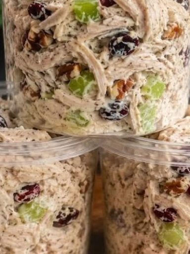 Creamy Cranberry Pecan Chicken Salad